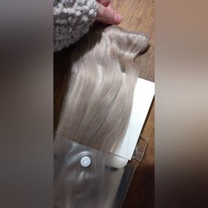 Light Gray 18" 7 Piece Hair Extensions